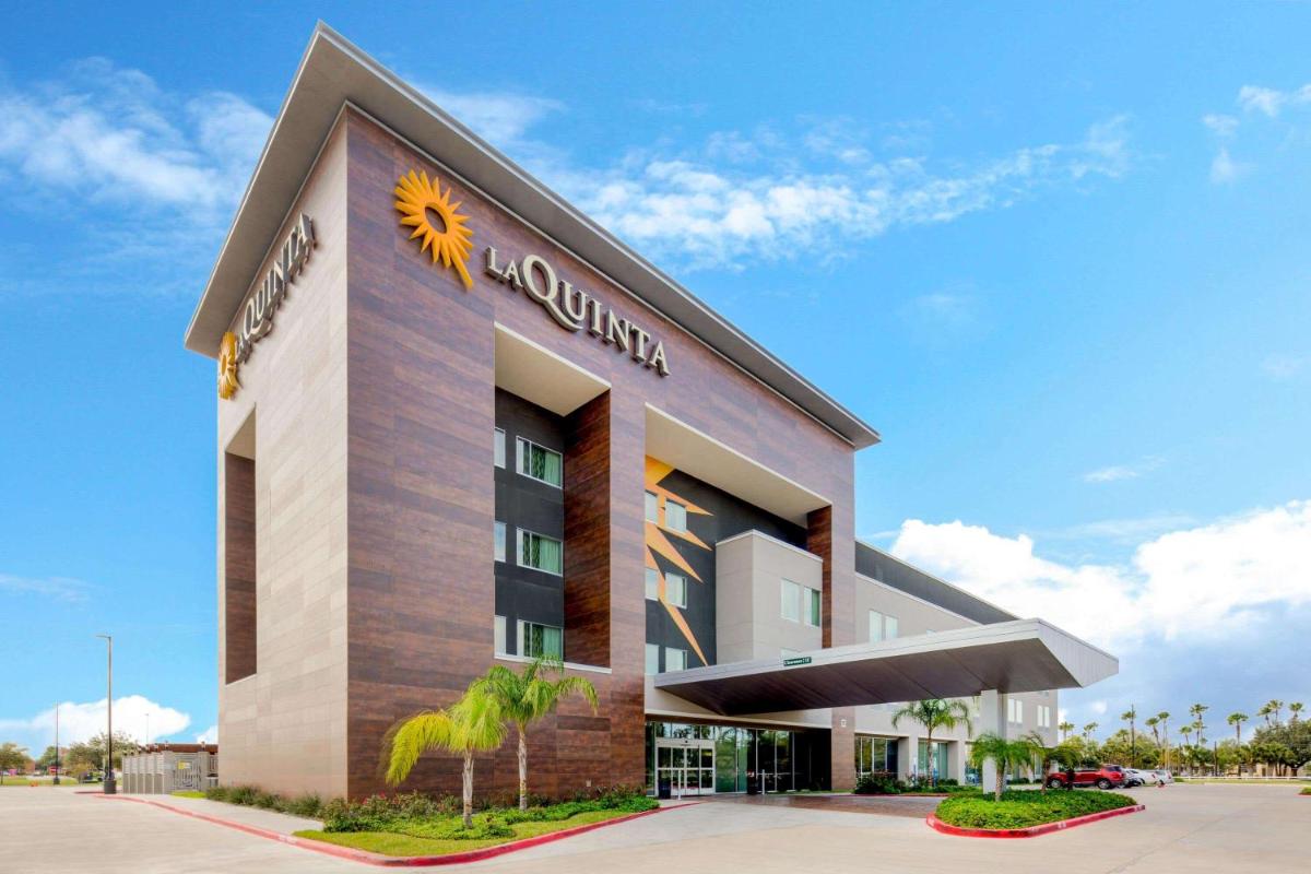 La Quinta by Wyndham McAllen Convention Center - main image
