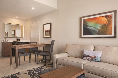 Embassy Suites by Hilton McAllen Convention Center - image 22