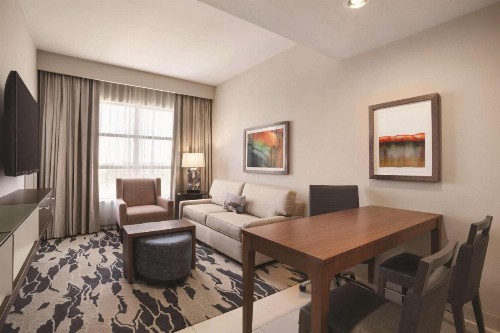 Embassy Suites by Hilton McAllen Convention Center - image 26
