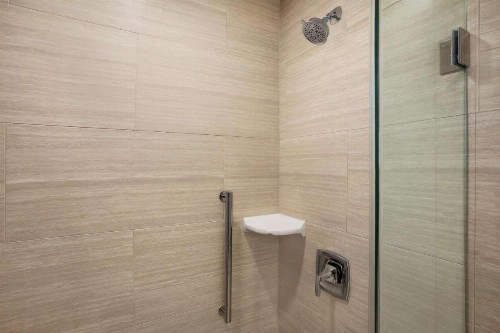 Embassy Suites by Hilton McAllen Convention Center - image 27