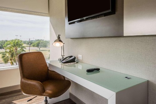 Cambria Hotel McAllen Convention Center - image 15