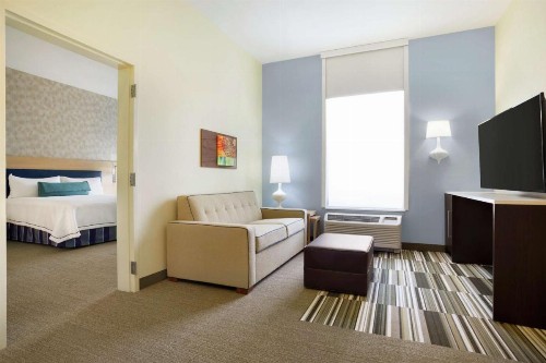 Home2 Suites By Hilton McAllen - image 10
