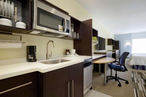 Home2 Suites By Hilton McAllen - image 4