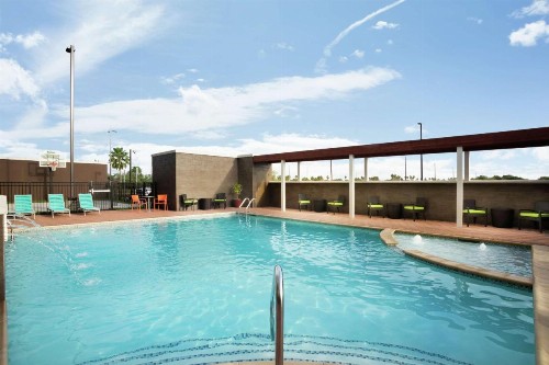 Home2 Suites By Hilton McAllen - image 7