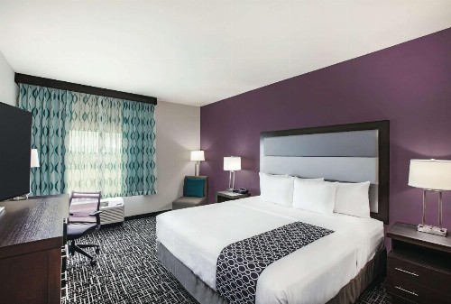La Quinta by Wyndham McAllen La Plaza Mall - image 10