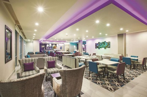 La Quinta by Wyndham McAllen La Plaza Mall - image 20