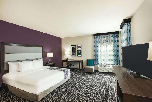 La Quinta by Wyndham McAllen La Plaza Mall - image 36