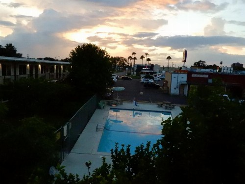Fiesta Inn