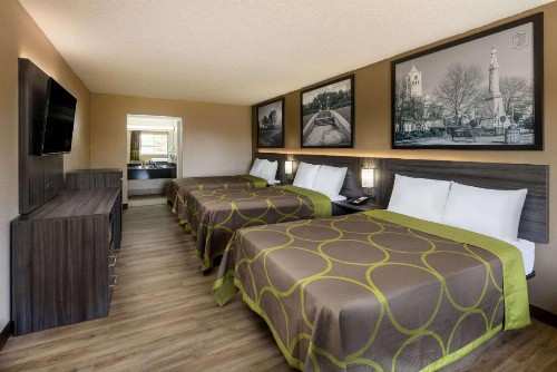 Howard Johnson by Wyndham McDonough GA - image 13
