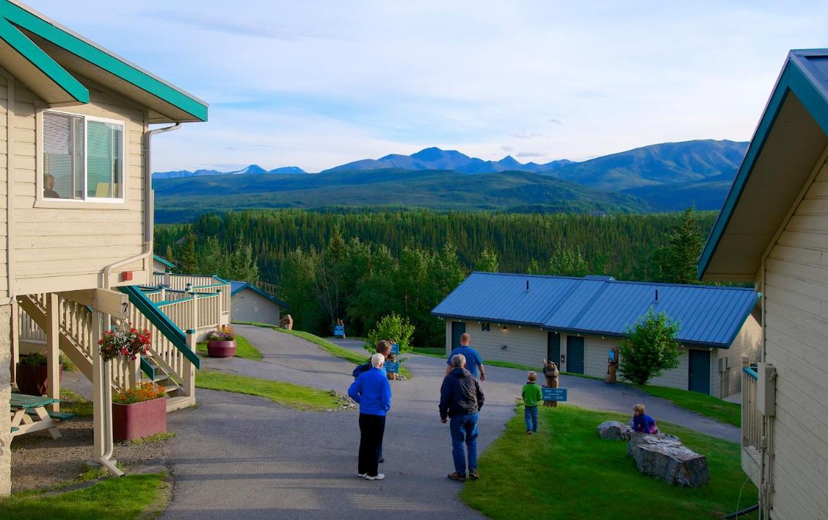 Denali Bluffs Hotel - image 5