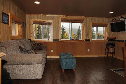 Modern Log Cabin - image 8