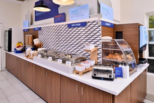 Holiday Inn Express Hotel & Suites Arcata/Eureka-Airport Area an IHG Hotel - image 37