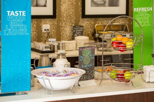Hampton Inn McPherson - image 17