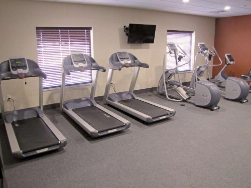 Hampton Inn McPherson - image 19