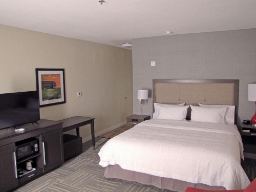 Hampton Inn McPherson - image 23