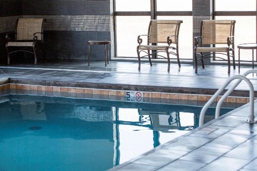 Hampton Inn McPherson - image 8