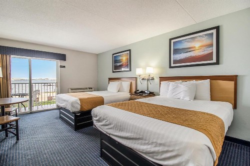 Dunes Waterfront Resort - image 21
