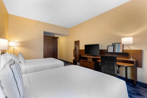 Fairfield Inn & Suites by Marriott Mebane - image 10