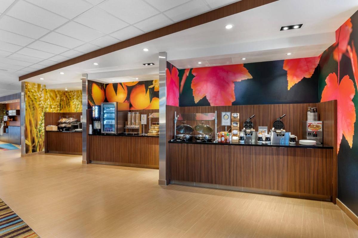 Fairfield Inn & Suites by Marriott Mebane - image 5