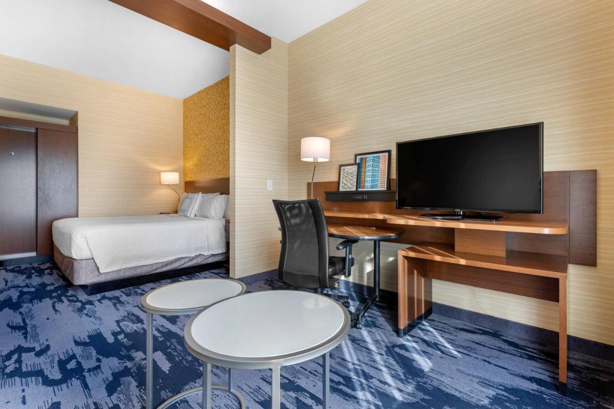 Fairfield Inn & Suites by Marriott Mebane - image 6