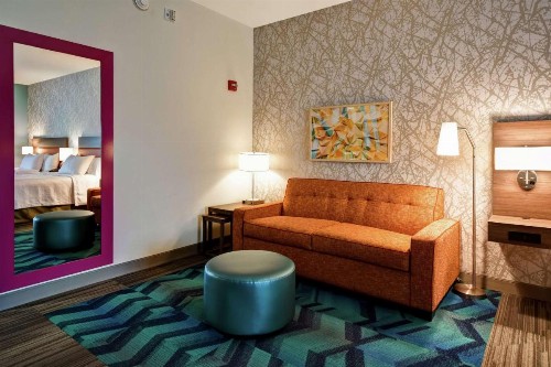 Home2 Suites Mechanicsburg - image 26