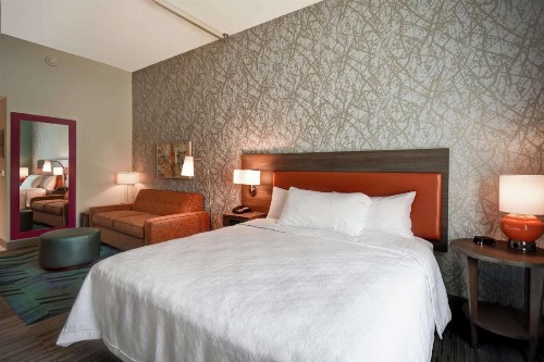 Home2 Suites Mechanicsburg - image 27