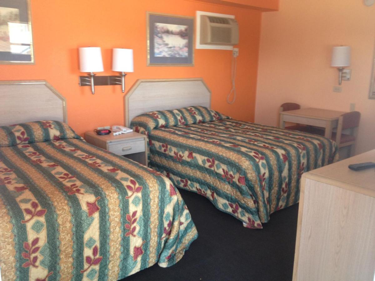 Copa Budget Inn - image 4