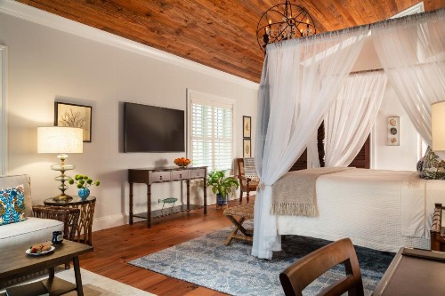 Port d'Hiver Bed and Breakfast - image 14