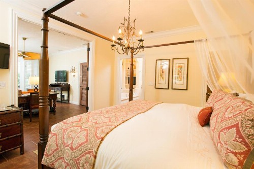 Port d'Hiver Bed and Breakfast - image 31