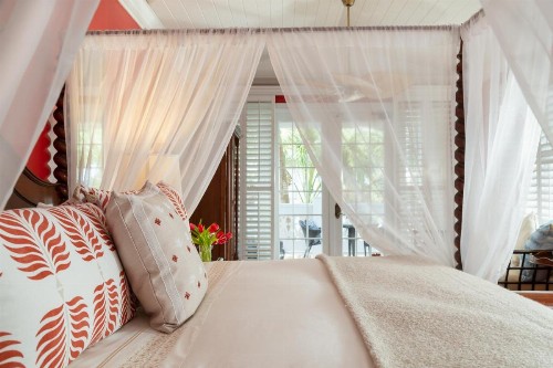 Port d'Hiver Bed and Breakfast - image 35