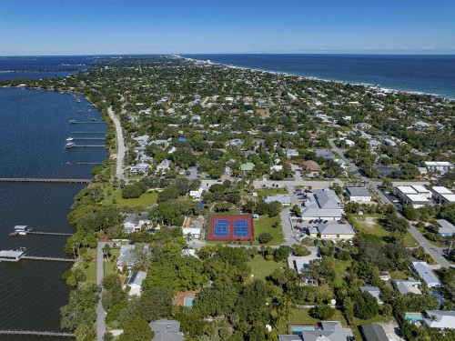 SeaGlass Inn Bed and Breakfast - image 11