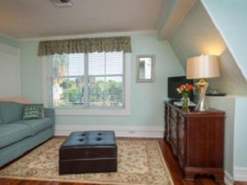 SeaGlass Inn Bed and Breakfast - image 13