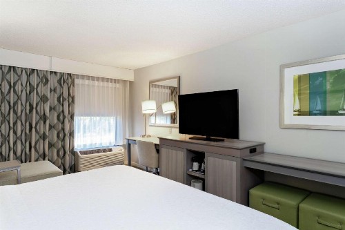 Hampton Inn Melbourne - image 20