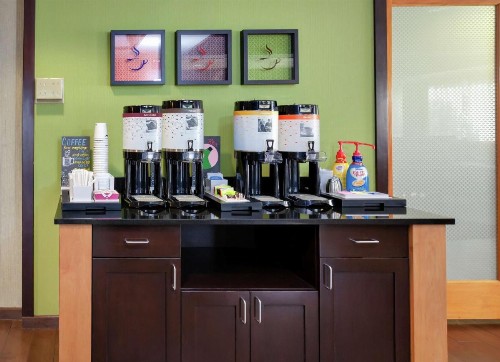 Hampton Inn Melbourne - image 6