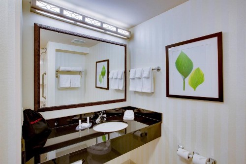 Fairfield by Marriott Inn & Suites Melbourne West/Palm Bay - image 16