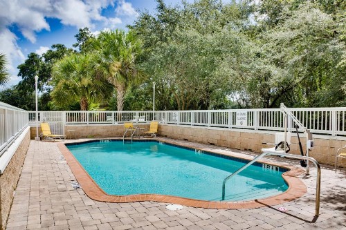 Fairfield by Marriott Inn & Suites Melbourne West/Palm Bay - image 31
