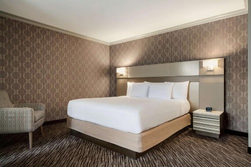 Hilton Melbourne - image 14