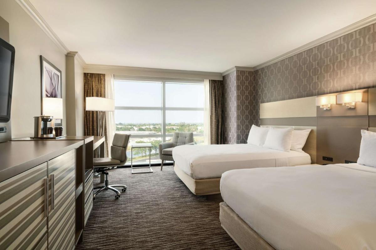 Hilton Melbourne - image 3
