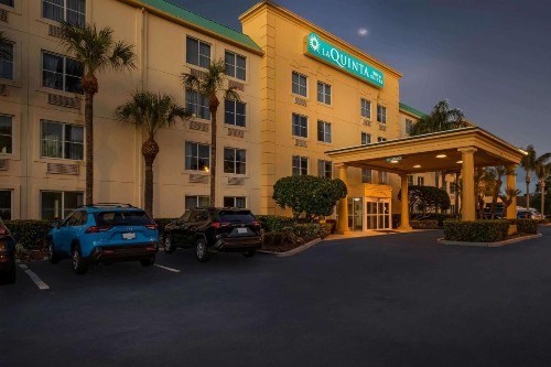 La Quinta by Wyndham Melbourne Viera - image 8