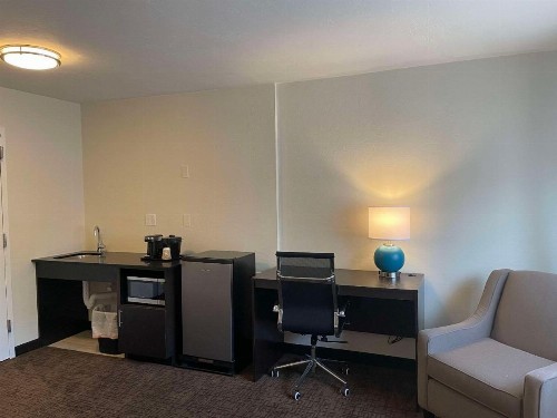Suburban Extended Stay Hotel Melbourne Airport - image 13