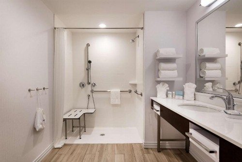 Hampton Inn & Suites West Melbourne-Palm Bay Road - image 12