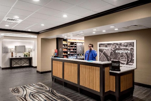 Hampton Inn & Suites West Melbourne-Palm Bay Road - image 17
