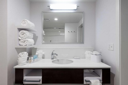 Hampton Inn & Suites West Melbourne-Palm Bay Road - image 6