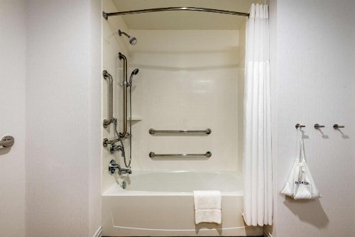 Hampton Inn & Suites West Melbourne-Palm Bay Road - image 7