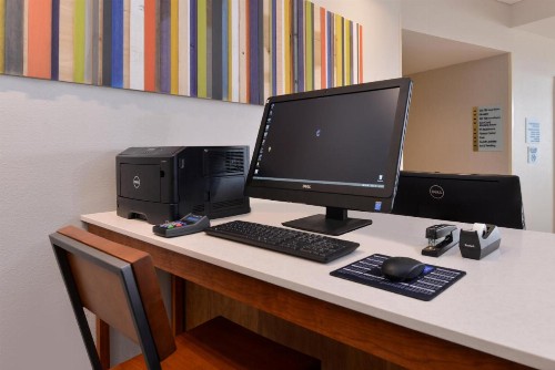 Holiday Inn Express Melbourne West an IHG Hotel - image 42