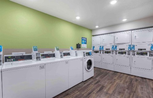 WoodSpring Suites West Melbourne I-95 - image 20