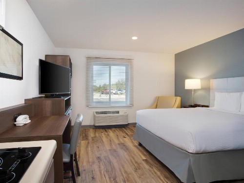 WoodSpring Suites West Melbourne I-95 - image 22
