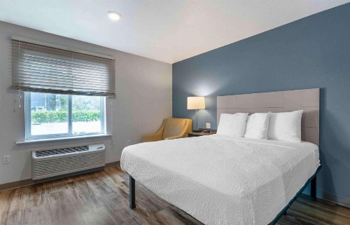 WoodSpring Suites West Melbourne I-95 - image 9