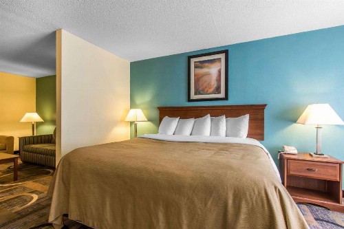 Quality Inn & Suites Memphis East - image 16