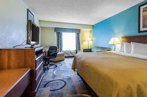 Quality Inn & Suites Memphis East - image 7